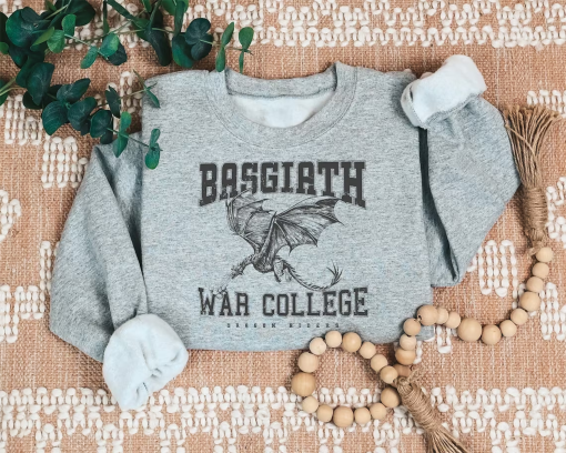 Fourth Wing College Sweatshirt, Purple Rider Dragon Sweater, Basgiath War College Gift, Violet Sorrengail Xaden Riorson Bookish Sweatshirt