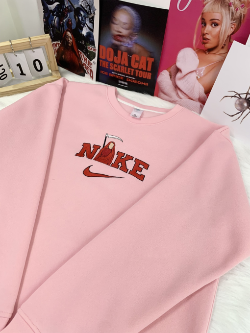 Doja Cat Embroidered Tour Shirt, Doja Cat   Shirt – Vintage Collection Doja Cat Pink Tour Tee – The Scarlet 2023 Shirt – Vintage Collection