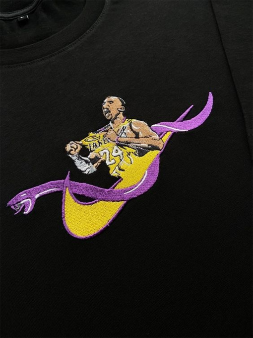 Kobe Bryant and Shaq Lakers Graphic Crewneck Sweatshirt,90s Basketball Embroidered Sweatshirt