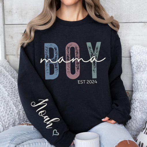 Personalized Boy Mama Sweatshirt, Mama of boy Sweatshirt, new Boy Mom sweatshirt, Mom life sweatshirt, Gift for mom of boys, Boys mama shirt