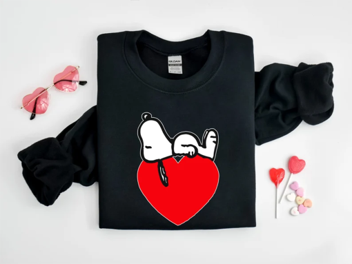 Snoopy Valentine Shirt, Cute Valentine Sweatshirt, Snoopy Valentine’s Day Love Hearts Shirt , Snoopy Shirt, Snoopy Love Shirt, Couple Shirt