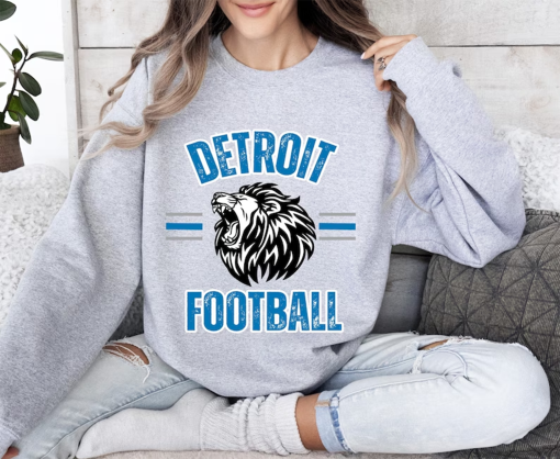 Vintage Detroit Football Sweatshirt Lions Football Crewneck Retro Style Lions Shirt Gift for Lions Football Fan Detroit Lions Gift Michigan