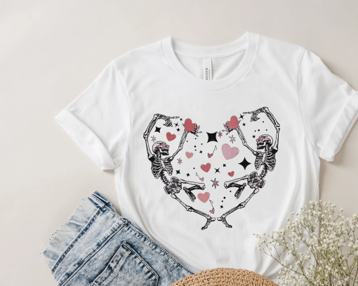 Dancing Skeleton Valentine’s Day Sweatshirt,Valentine’s Day Shirt,Funny Skeleton Shirt, Valentines Day Shirt,Skeleton Heart shirt,XOXO tee