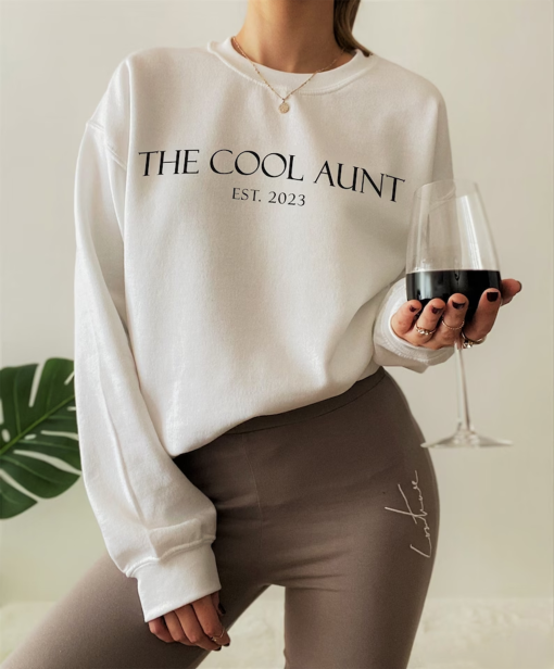 Cool Aunt Est 2023 Sweatshirt, Pregnancy Announcement Shirt For Aunt, Cool Aunt Tshirt, New Aunt Gifts, Baby Shower Gifts For Sister, G8163