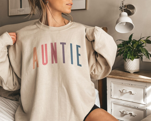 Retro Auntie Sweatshirt – Auntie Ombre – New Aunt To Be – Gift From Sister – Aunt, Niece, Nephew – Favorite Aunt -Unisex Crewneck Sweatshirt