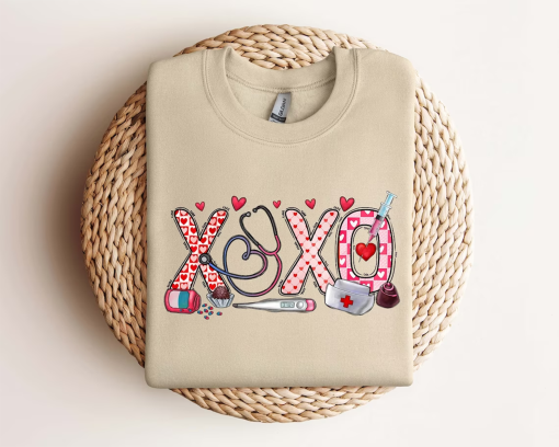 XOXO Nurse Sweatshirt, Valentines Day Shirt, Sweatshirt For Nurse, Valentines Day Gift for Nurse,Valentines Day Gift,Nurse Sweatshirt