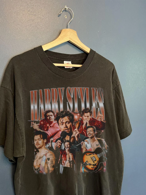 Harry Style Vintage 90s Shirt | Sweatshirt | Hoodies, Harry Style Graphic Tee, Harry Style Graphic Tee, Gift For Him and Her