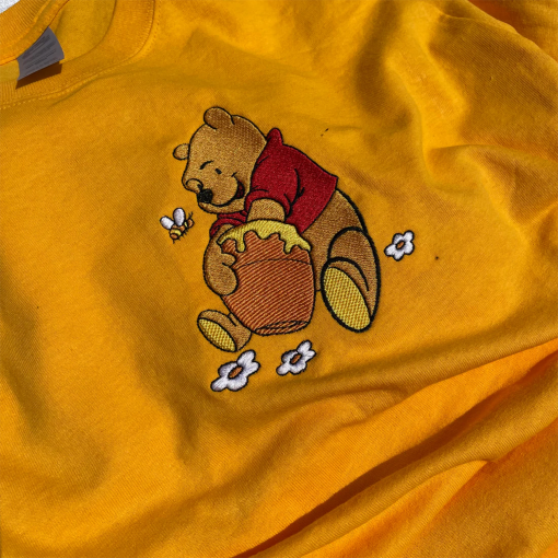 Pooh in the Flowers Garden embroidered T-Shirt