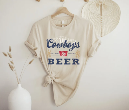 Cowboys And Beer Vintage Vibe Graphic Tee