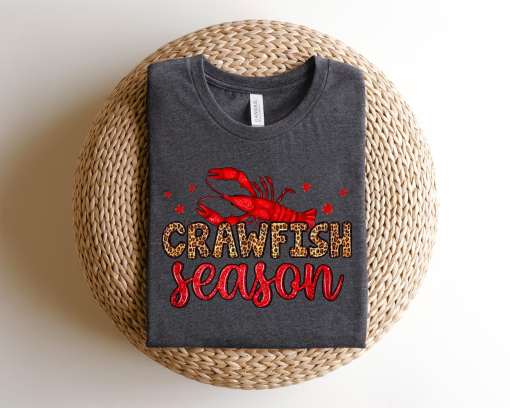 Crawfish Season Sweatshirt,Mardi Gras T-Shirt,Crawfish Lovers Sweatshirt,Crawfish Season Sweater,Crawfish Shirt,Louisiana Crew Tee