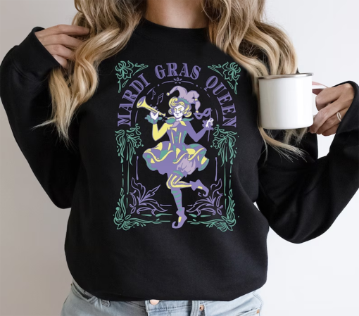 Mardi Gras Queen Shirt, Fat Tuesday Sweatshirt, Girls Mardi Gras 2024, Louisiana Hoodie, Vintage Mardi Gras for Women, Apparel Graphic Tee