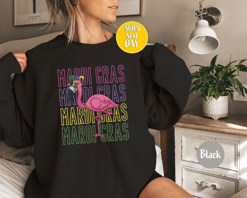 Mardi Gras Shirt, Flamingo Mardi Gras Sweatshirt, Mardi Gras hoodie, Mardi Gras, Mardi Party Shirt, Louisiana Shirt, Fat Tuesday Shirt