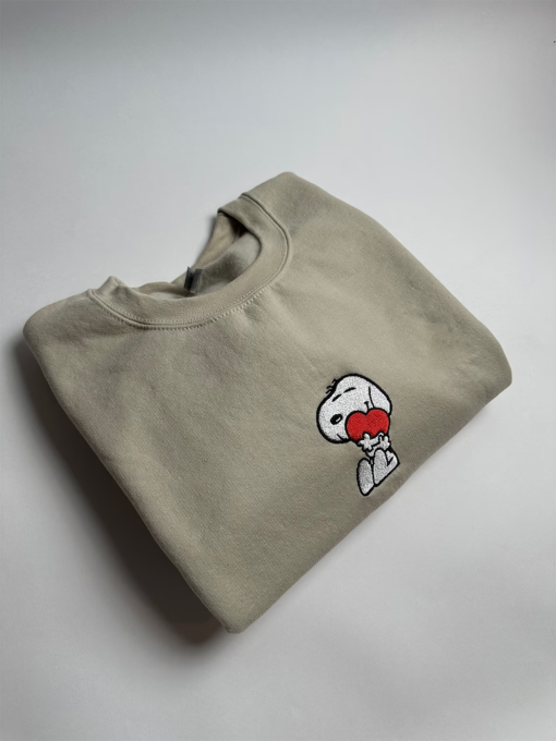 Adorable Snoopy Embroidered Crewneck hearts valentine’s day couples cute