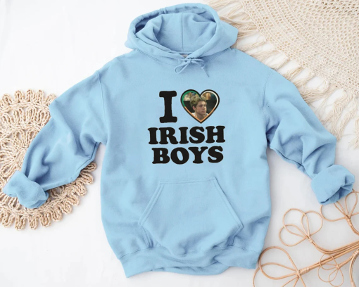 Funny I Love Irish Boys Niall Horan Shirt, Sweatshirt, Hoodie, 90s Trendy Slogan Girlfriend Birthday Present Niall Horan Shirt, Gift for fan