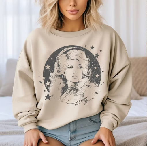 Retro Dolly Parton Country Music Sweatshirt, Dolly Parton Graphic T-Shirt, Dolly Parton Comfort Colors Shirt, Western Women Shirt