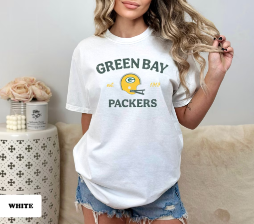 Comfort Colors® Green Bay Packers T-Shirt, Packers Graphic Tee, Green Bay, Wisconsin Football Shirt, Unisex Garment-Dyed T-shirt