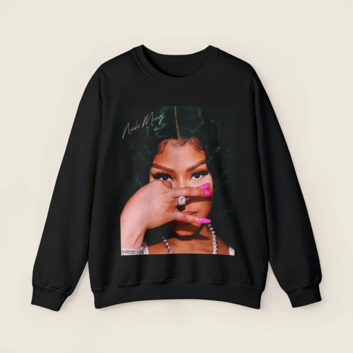 Nicki Minaj Crewneck Sweatshirt | Unisex Men’s Women’s Sweatshirt, T-Shirt | 8 Colors Available