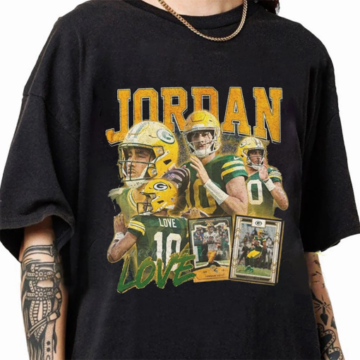 Jordan Love Vintage 90s Graphic Style T-Shirt Football Fans T-Shirt, Green Bay Packers shirt