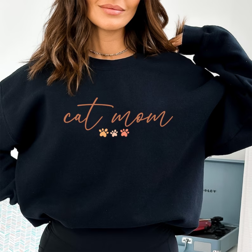 Cat Mom Sweatshirt, Cat Mom Hoodie, Cat Owner Gift, Pet Lover, Cat Mom Sweater, T-Shirt Cat Mom, Cat Shirt for Women