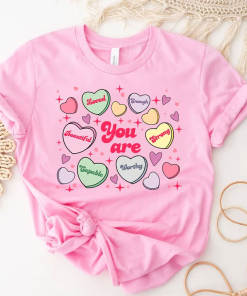 Cute Teacher Valentine shirt Retro Heart shirt,…