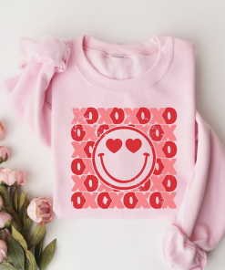 XOXO Smiley Face Valentine Sweatshirt, Cute Valentines…