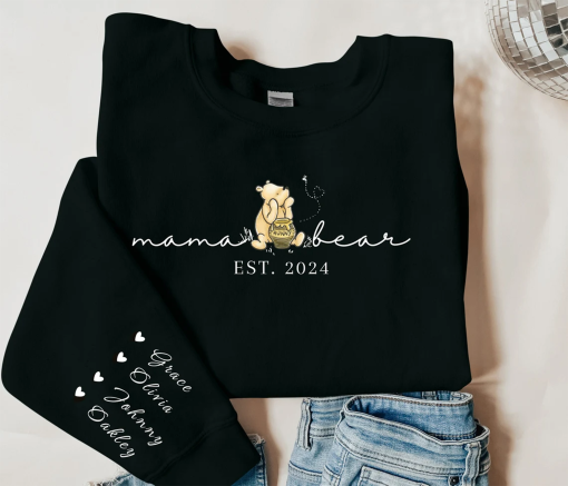 Custom Mama Sweatshirt Kid Name on Sleeve Personalized Mama Sweatshirt Gift Mama Crewneck Birthday Gift for Mama Bear Shirt Mothers Day Gift