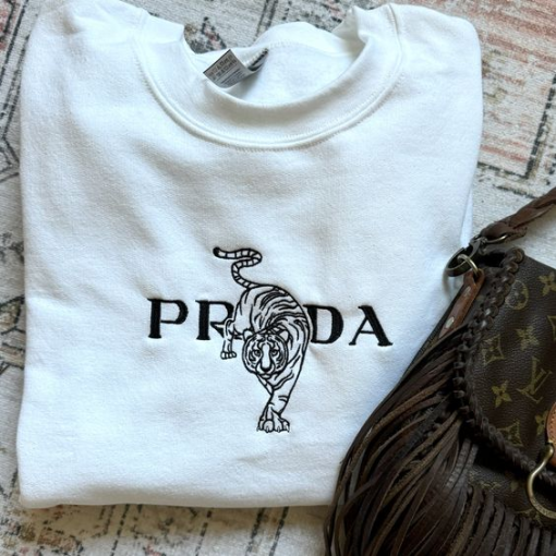 P.R.A.D.A Embroidered sweatshirt and Hoodie