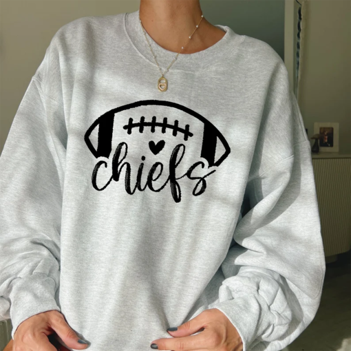 Chiefs sweatshirt | Chiefs apparel | Vintage chiefs shirt | Chiefs hoodie | Kc chiefs sweatshirt | Kansas city chiefs sweatshirt