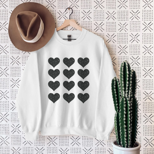 Heart Sweatshirt, Valentines Day Sweatshirt, Galentines Day, Valentines Day Gift, Valentines Outfit, Black Heart, Retro Valentine, Crewneck