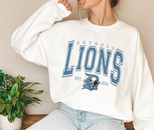 Detroit Lions Sweatshirt, Lions Unisex Tee, Vintage Football Sweatshirt, Football Fan Shirt, Detroit Football Shirt, Detroit Lions Game Day