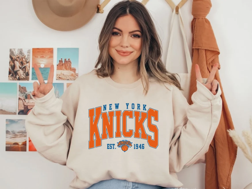 Rachel Green Knicks Sweatshirt/T-shirt, Rachel Green Crewneck, Friends Merch, Friends Rachel Green Basketball Sweatshirt Hoodie Unisex