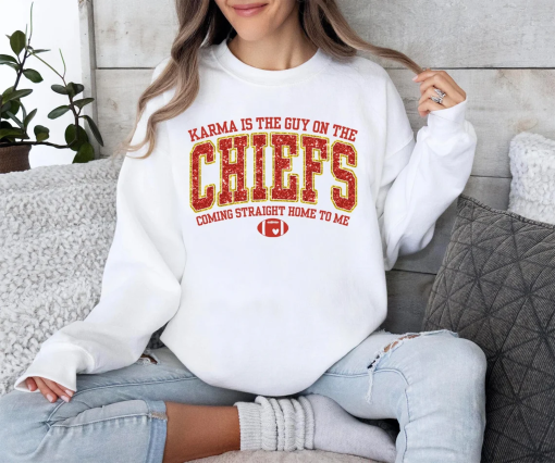 Karma Is The Guy On The Chiefs Coming Straight Home To Me PNG | Chief PNG | Swift Kelce PNG