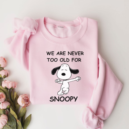 funny snoopy sweatshirt, snoopy shirt ,snoopy hoodie, snoopy clothes, snoopy gifts, snoopy crewneck, snoopy sweater, snoopy lovers gift