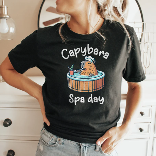 Capybara shirt | animal shirt | Funny shirt | weirdcore | womens animal shirt | comfortcolors