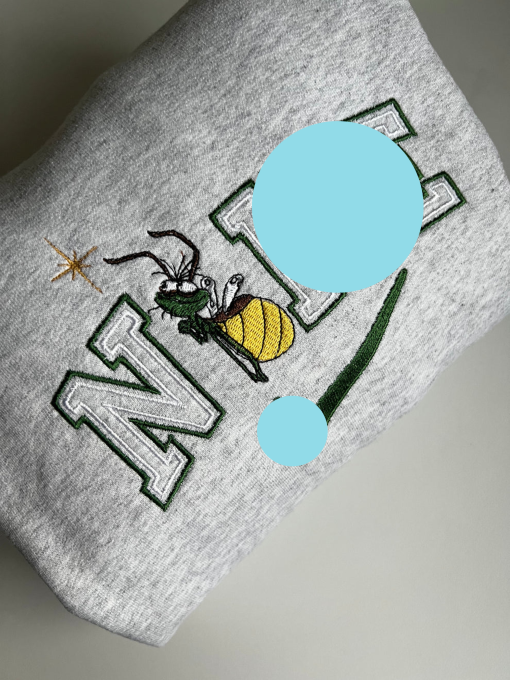 Bee Embroidered Sweatshirt Gift, Embroidered Bee Sweater, Bee Lover Sweatshirt, Themed Gifts Bee, Custom Embroidered Bee Sweatshirt Unisex!