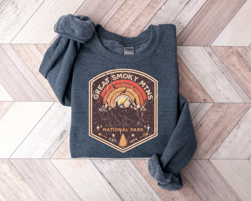 Great Smoky Mountains Sweatshirt, Smoky Mountains National Parks Sweatshirt, Camping Hoodie, Hiking Mountains Sweatshirt, Tennessee Sweater