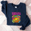 Nirvana Sweatshirt, Nirvana Happy Face Sweatshirt, Women Kids Nirvana Sweater Rock Band Happy Face Crewneck, Cool Sweat Gift Valentine’s Day