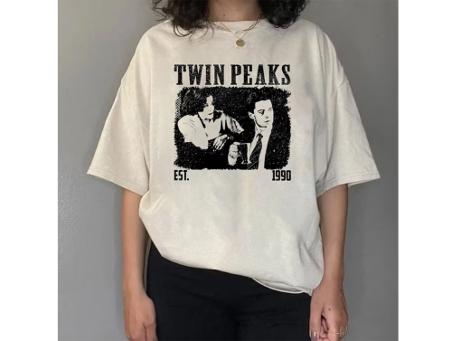 Twin Peaks Shirt, Twin Peaks T-Shirt, Twin Peaks Tees, Twin Peaks Merch, Retro Vintage, Unisex Shirt, Crewneck Shirt, Trendy T-Shirt