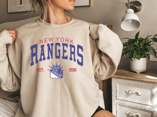 New York Hockey Sweatshirt, New York Hockey Shirt, New York Hockey Crewneck, New York Hockey Gift, Valentıne’s Day Gift