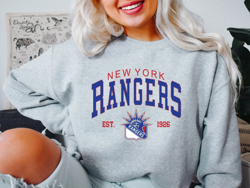 New York Hockey Sweatshirt, New York Hockey Shirt, New York Hockey Crewneck, New York Hockey Gift, Valentıne’s Day Gift