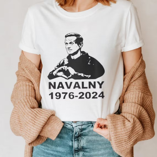 Alexei Navalny shirt, free navalny, anti trump, standwithukraine, rip navalny, alexei navalny tee