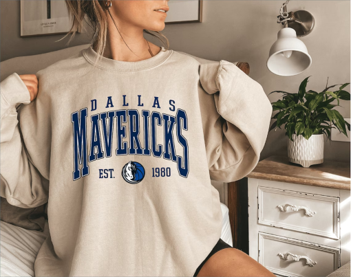 Vintage Dallas Mavericks Shirt, Dallas Basketball Hoodie, Unisex Basketball Shirt, Dallas Mavericks Sweatshirt, Mavericks Basketball Tee