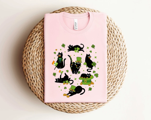 St. Patrick’s Day Cat Shirt, Leprechaun Cat Shirt, Cat Lover Sweatshirt, St Paddys Day Cat Mom Gift, Shamrock and Cat Outfits, Cat Mama Tee