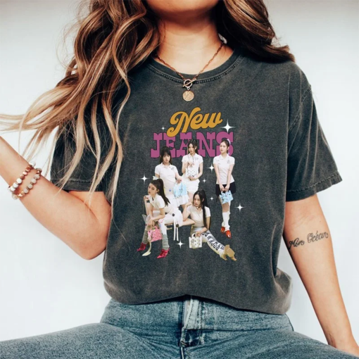 Newjeans Bunny Shirt, Trending Newjeans Track List Shirt, Hype Boy Unisex Tee Tops, Hype Boy Sweatshirt, NewJeans Merch, Kpop Girl Tee