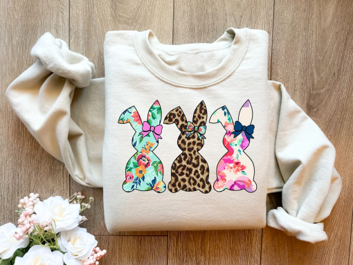 Floral Easter Bunny Sweatshirt, Cute Easter Bunny Sweatshirt ,Happy Easter Shirt, Womens Easter Gift, Easter Sweatshirt, Teacher Easter Gift