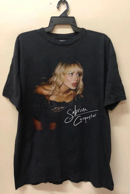 Carpenter 90s Graphic sabrina Rock Music Tour 2024 T-Shirt Gift Fan, Sabrina graphic 2024, Carpenter 90s shirt, The eras tour 2024 T-shirt