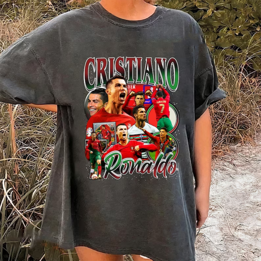 Limited Cristiano Ronaldo CR7 Vintage 90s T-Shirt, Gift For Woman and Man Unisex T-Shirt