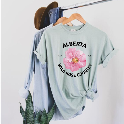 Alberta Wild Rose T-shirt | Alberta T-Shirt, Wild Rose, Canada | Canadian T-Shirt | Oversized Tshirt | Country Girl | Alberta proud T-Shirt