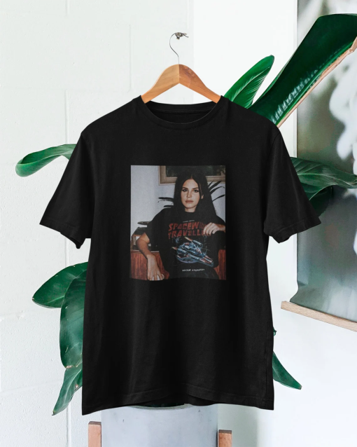 Lana Del Rey Photo t-shirt | Lana Del Rey Merch | Lana Del Rey fans t-shirt | Lana Del Rey t-shirt gift | Lana Del Rey Born To Die |