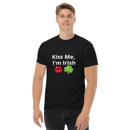 St. Patrick’s Day T Shirt – Kiss Me I’m Irish